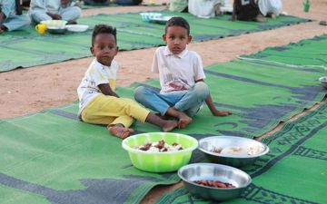 وجبات ساخنة في السودان