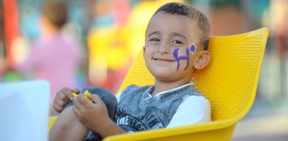 هديتك ليتيم في كفالتك 