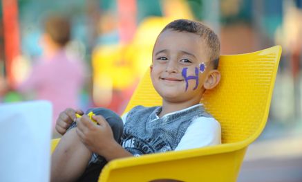 هديتك ليتيم تكفله