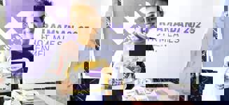 وجبات ساخنة في اليمن