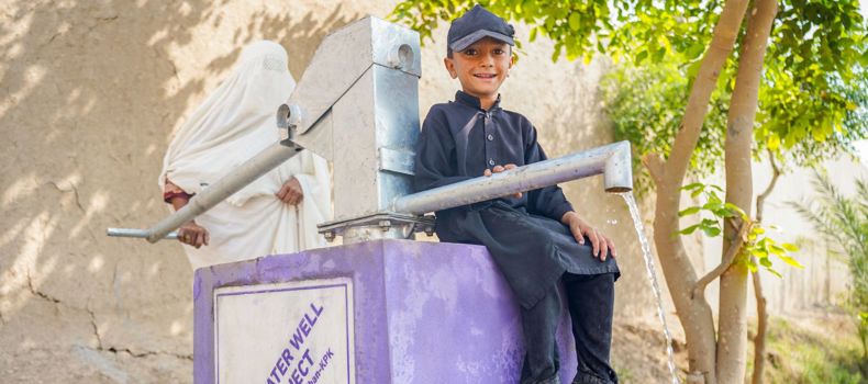 ماهي انواع الصدقات الجارية للميت ؟