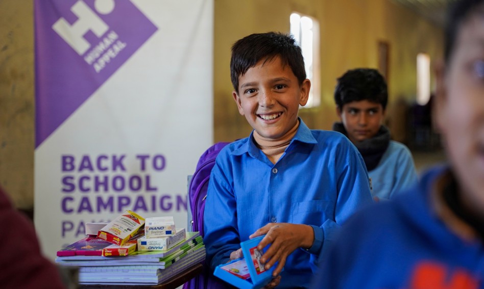 كفالة طالب في باكستان