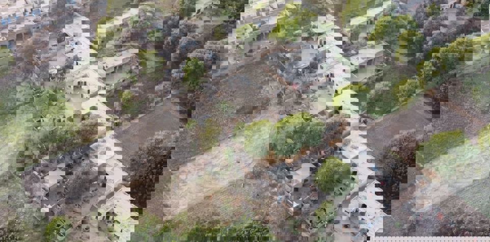 قرية باستي إيمان