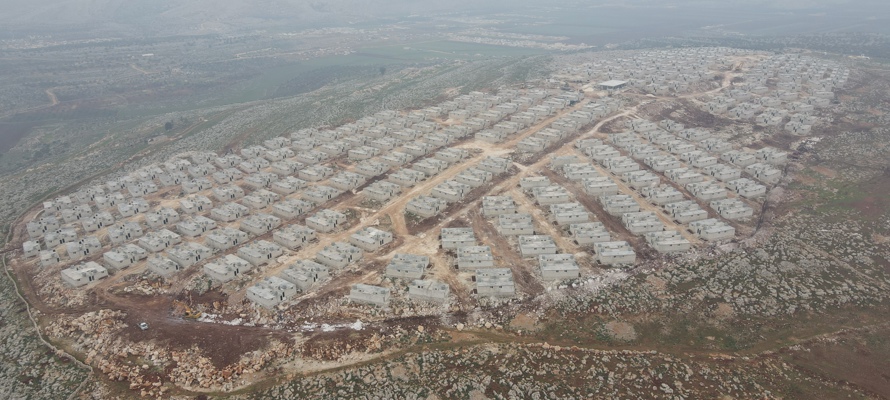 1000 منزل من هيومان أبيل للنازحين السوريين بعد الزلزال