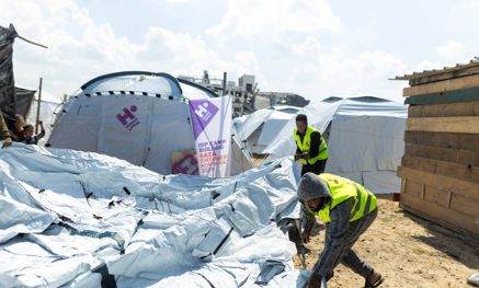 خيام للنازحين في غزة