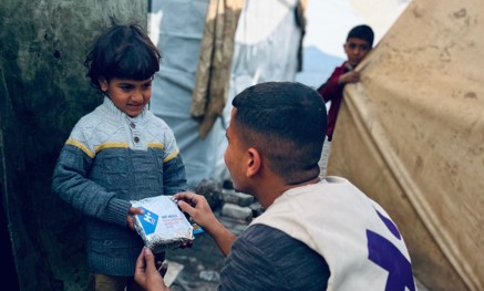 وجبات ساخنة لغزة