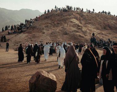 الفرق بين العمرة والحج: معلومات تهم كل مسلم