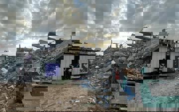بيوت مؤقتة لأهلنا في غزة