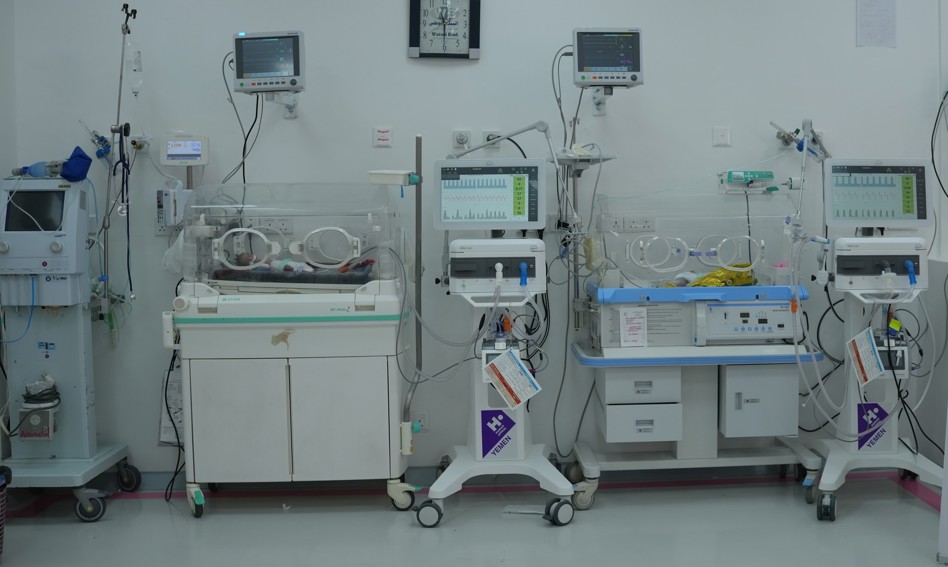 حاضنات الخدج في السودان