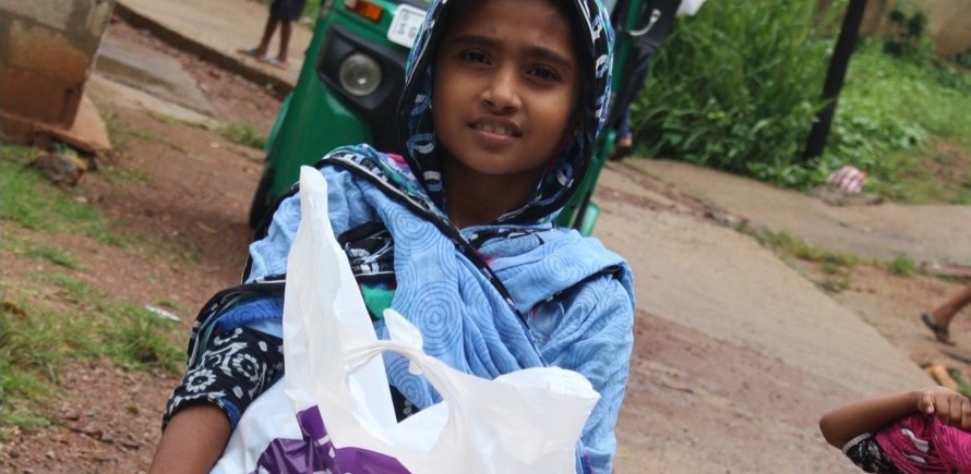 طرود رمضانية للأيتام - سريلانكا