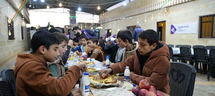 نظم فريقنا إفطارًا جماعيًا في دار الأيتام "المتقين" بمنطقة أدانا، بلغ عددهم 124 طفلًا يتيمًا.