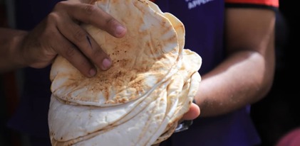 سحور لليمن (خبز ولبن)