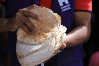 سحور لليمن (خبز ولبن)