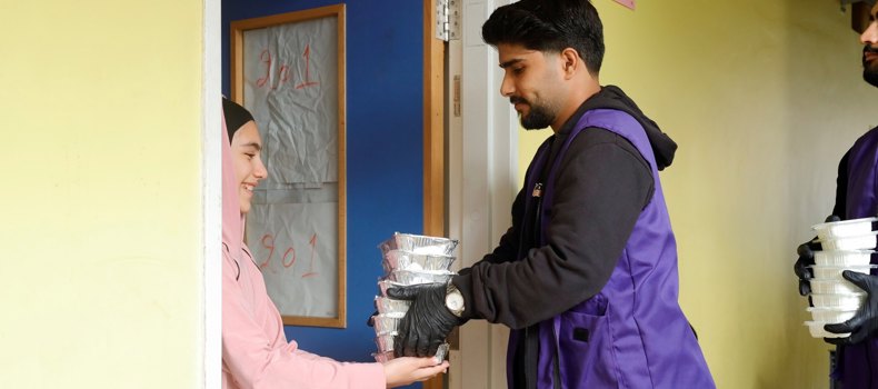 التبرع للمحتاجين في ليلة القدر