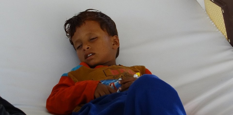 تقديم الرعاية الصحية والتغذية لضمان نموهم السليم