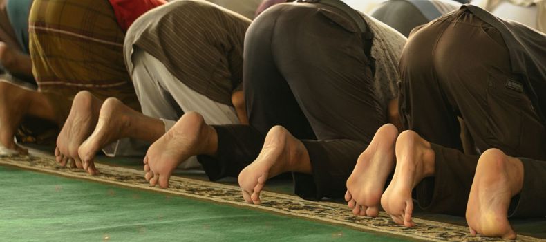 الفرق بين صلاة عيد الفطر وعيد الأضحى