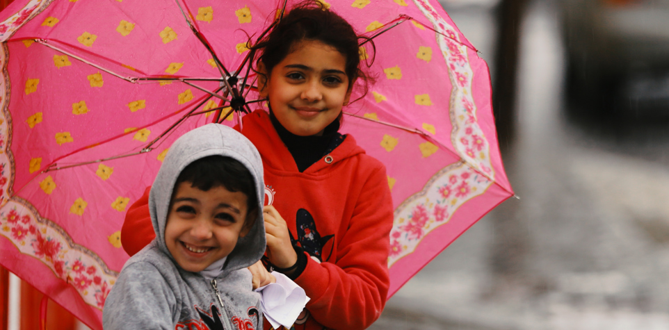 كسوة الشتاء: حملتنا لتدفئة القلوب وحماية الأرواح في مواجهة الصقيع