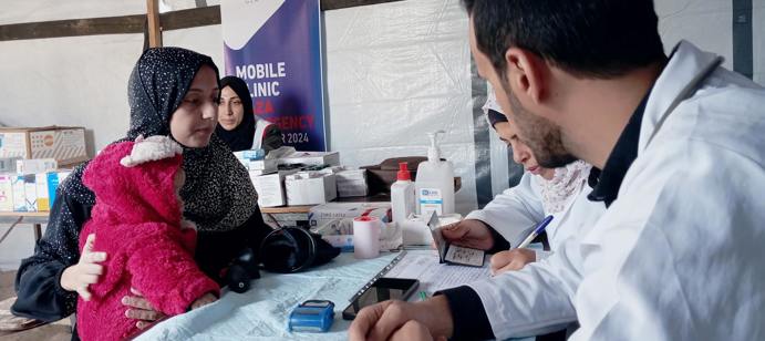 في 8 ديسمبر، قدم فريق مخصص من المتطوعين من المتخصصين في الرعاية الصحية فحوصات طبية شاملة وعلاجًا وأدوية لـ 59 فردًا يعانون من الأزمات المستمرة.