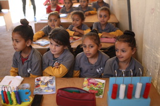 وجبات إفطار للطلاب في غزة