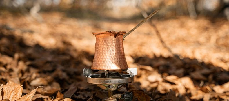 أعراض انسحاب الكافيين في رمضان