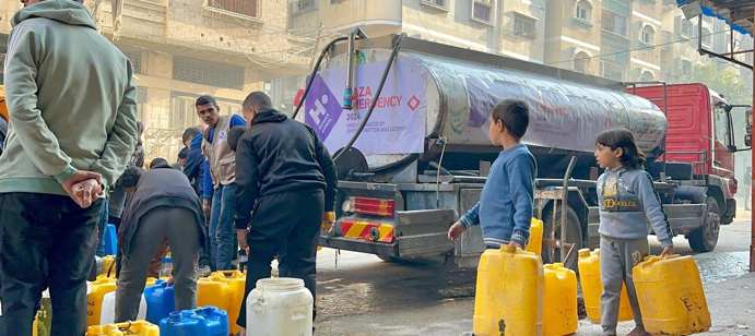 في 1 ديسمبر في شمال غزة، بدعم كريم من Crypto Twitter وLoopify. تم توزيع 100,000 لتر من المياه في شمال الشاطئ، مسجد المغربي، مدينة بن عامر، جباليا، مسجد الشيخ، دوار الشام، دوار صدام، ومسجد الأبيض في ملاجئ غرب وشرق غزة، حيث استفاد منها 10,000 فرد و 2,000 عائلة نازحة.